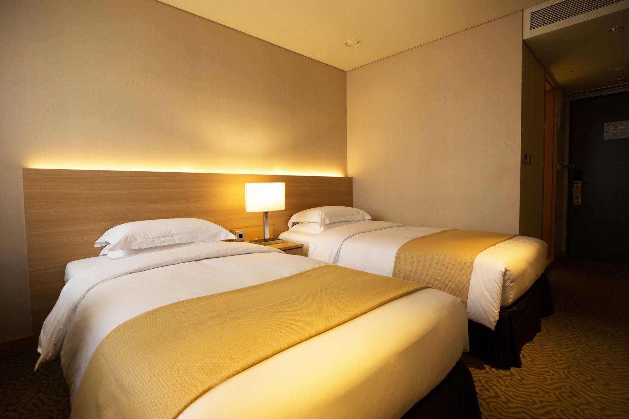 Summit Dongdaemun Hotel